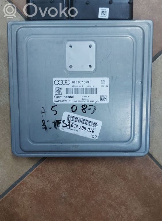 Volkswagen Golf V Unitate control motor/modul ECU 
