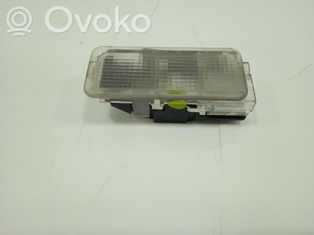 Peugeot 208 I Other interior light 