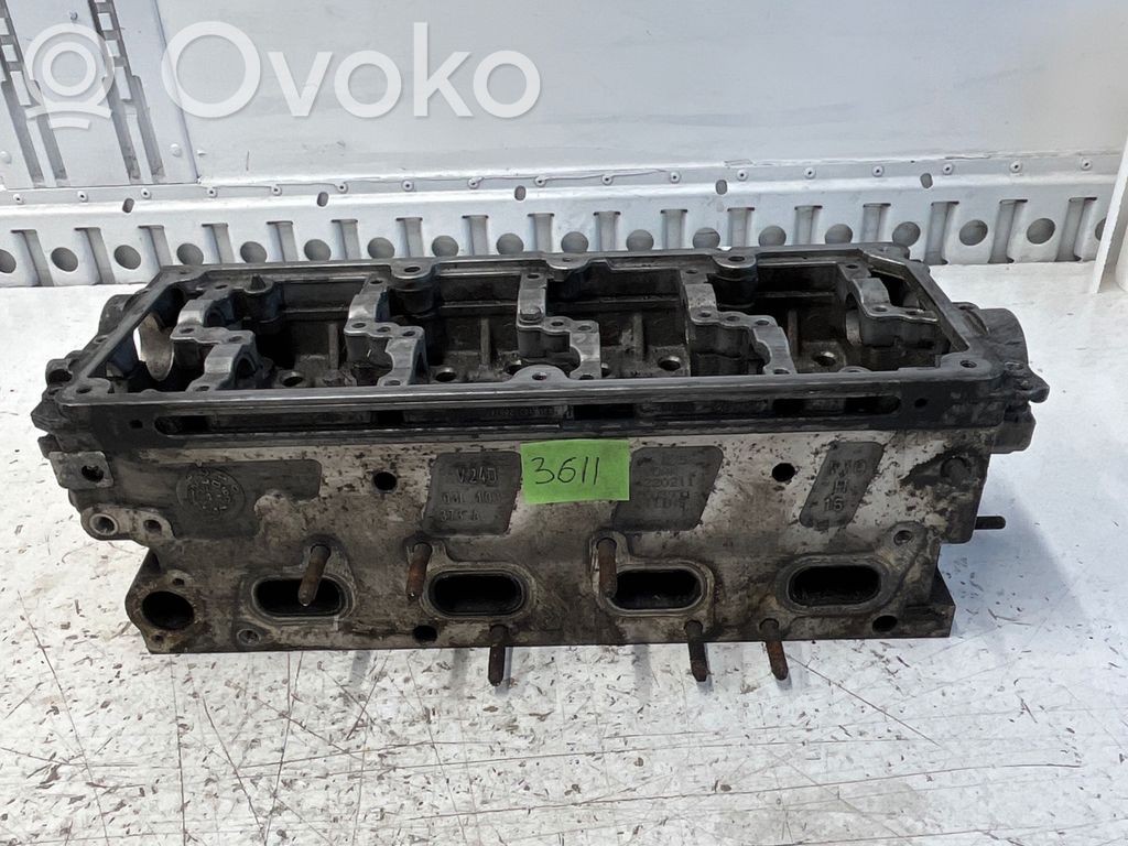 Volkswagen Touran II Engine head 