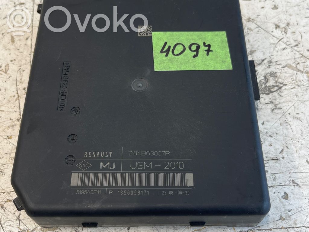 Renault Master III Fuse module 