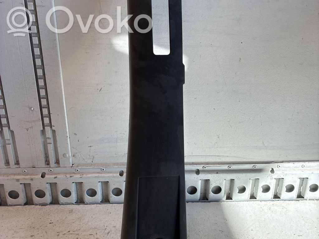 Iveco Daily 4th gen Capac stâlp (B) (superior) 