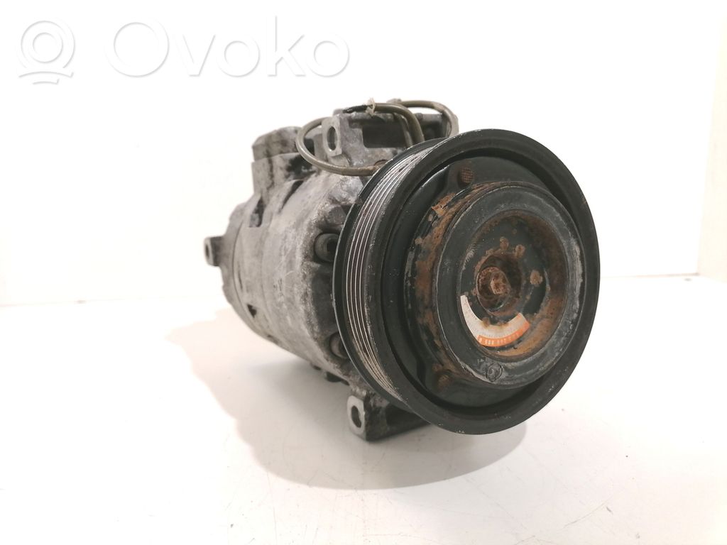Audi A8 S8 D2 4D Ilmastointilaitteen kompressorin pumppu (A/C) 