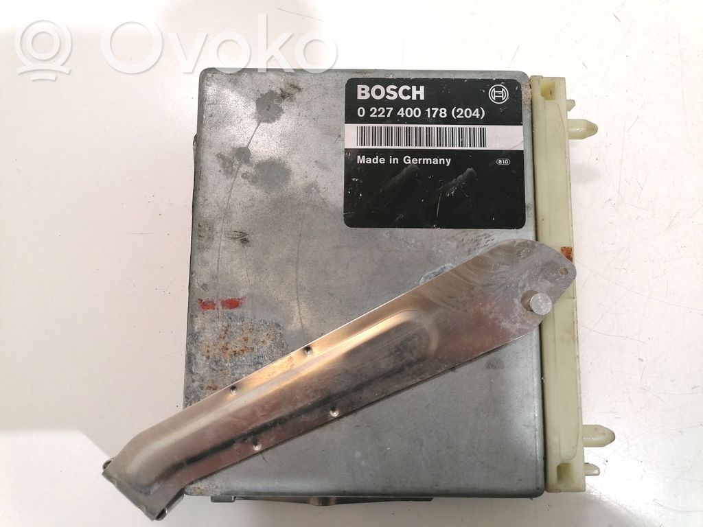Volvo 850 Engine control unit/module 