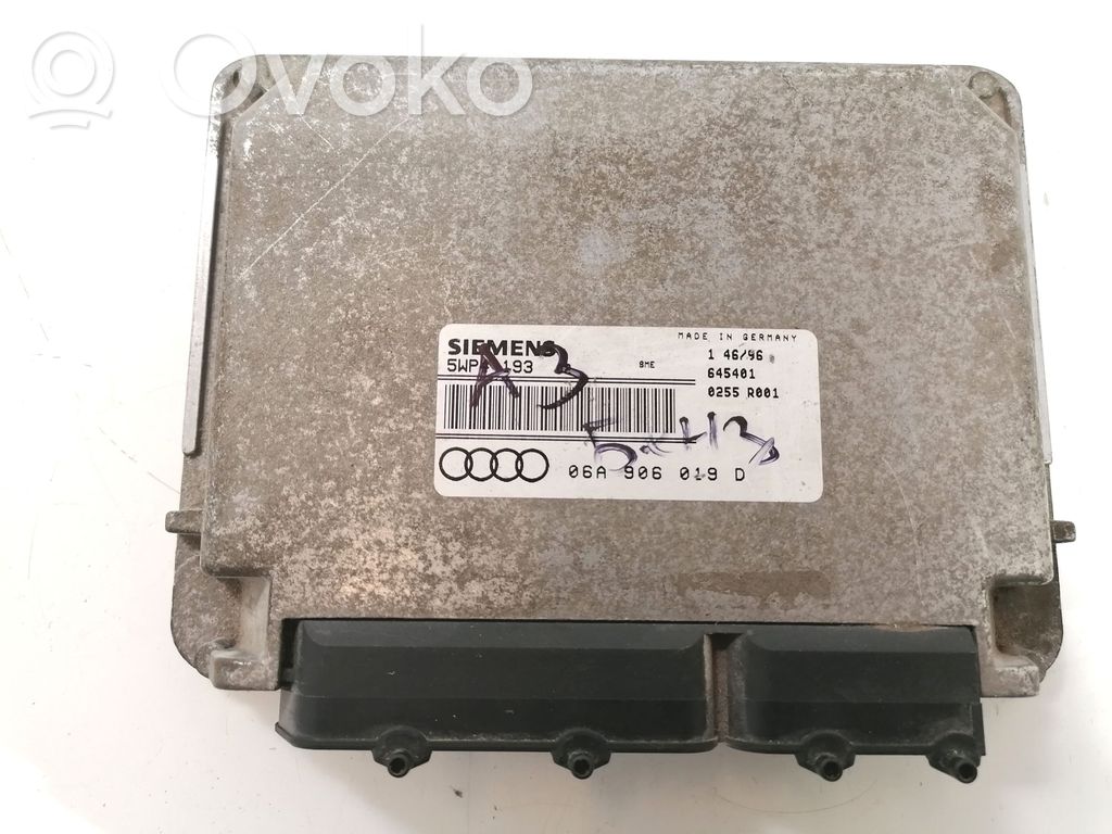 Audi A3 S3 8L Engine control unit/module 