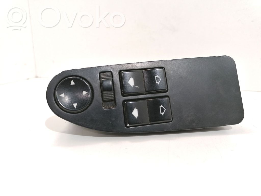 BMW 5 E39 Electric window control switch 