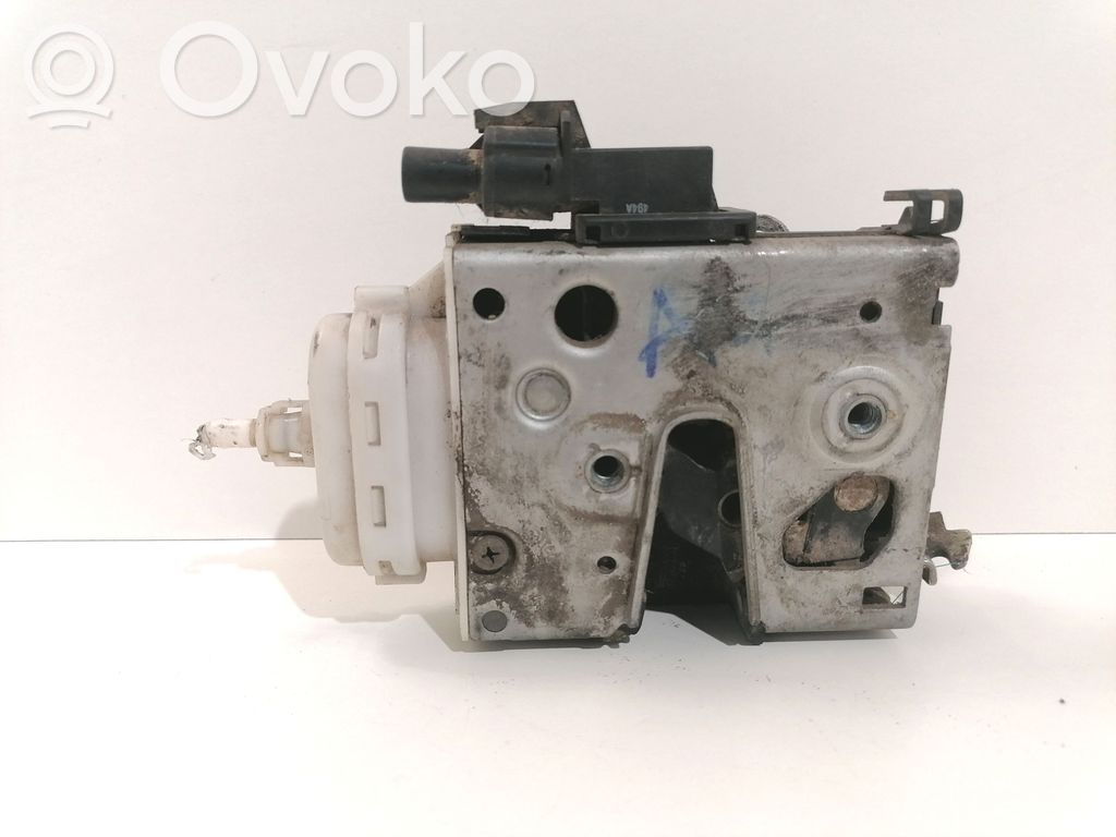 Audi A4 S4 B5 8D Front door lock 