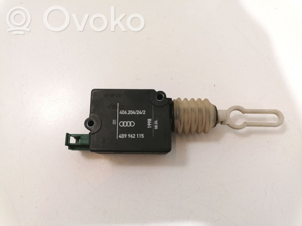 Audi A6 S6 C5 4B Central locking motor 
