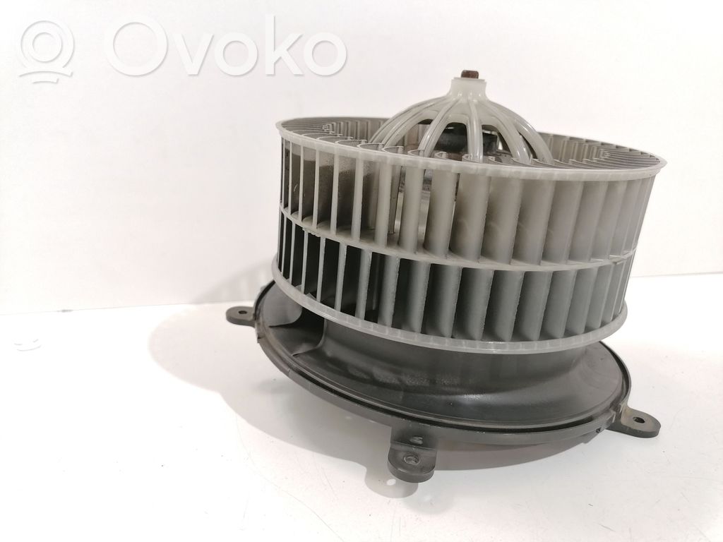 BMW 7 E65 E66 Pečiuko ventiliatorius/ putikas 