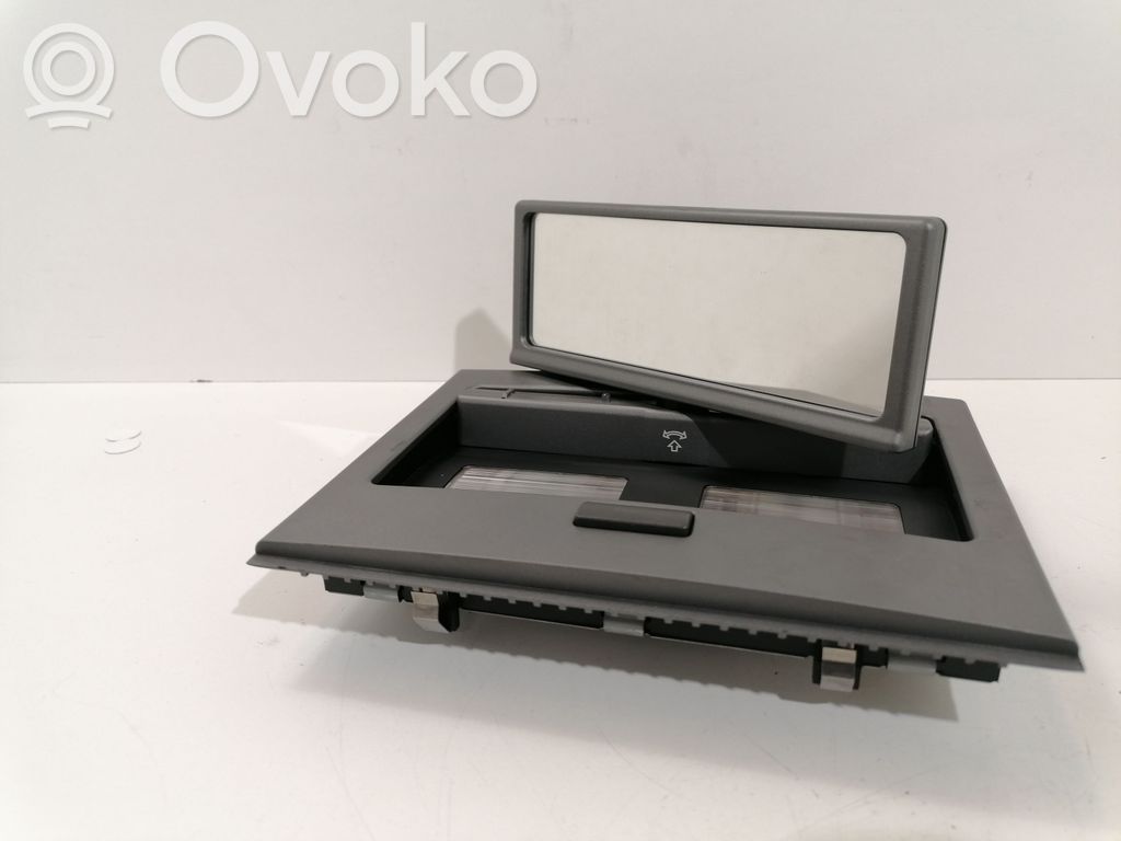 BMW 7 E65 E66 Otros repuestos del interior 