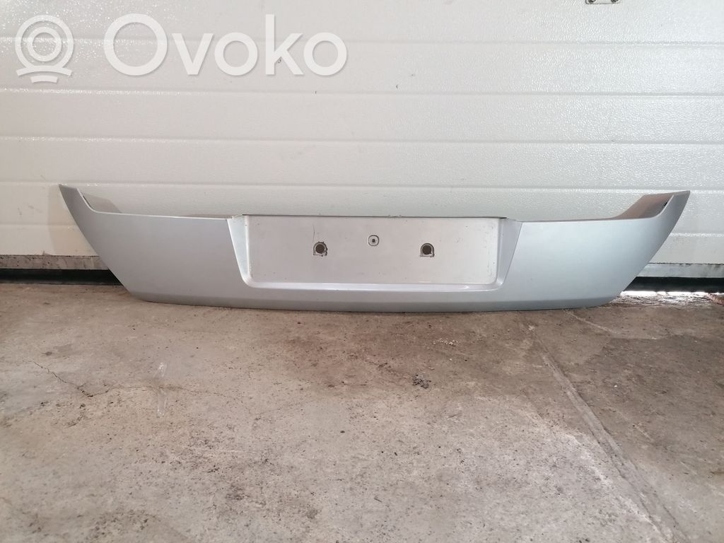 BMW 7 E65 E66 Tailgate trim 