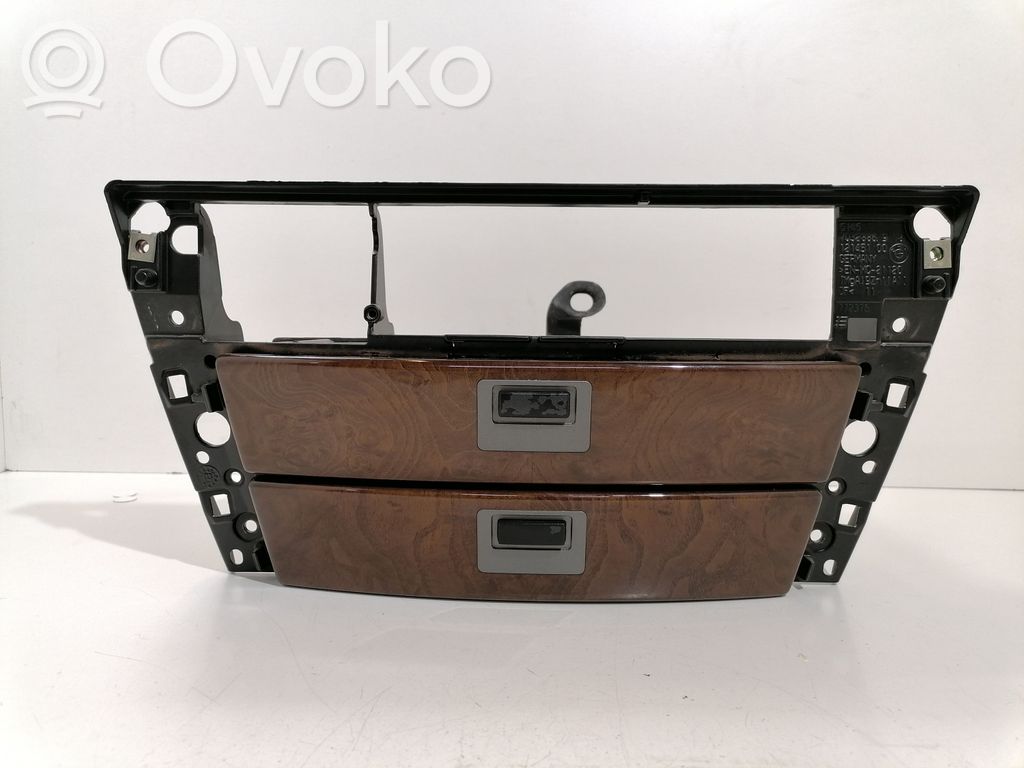 BMW 7 E65 E66 Stalčiukas 