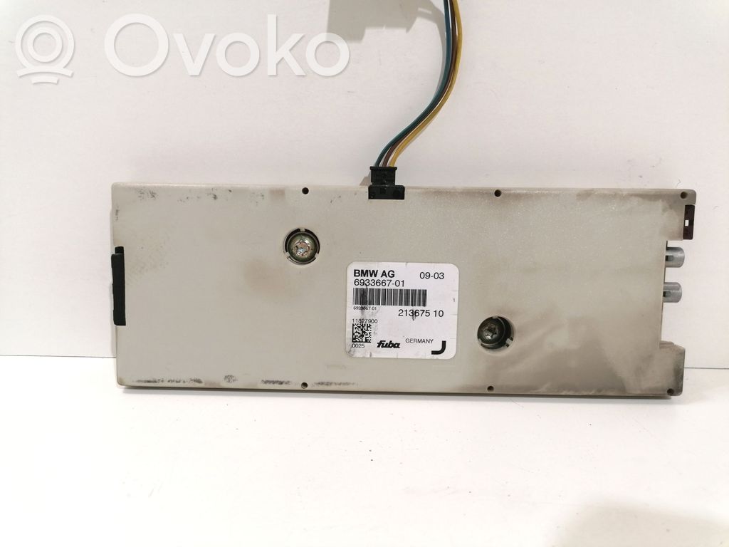 BMW 7 E65 E66 Antenos stiprintuvas 