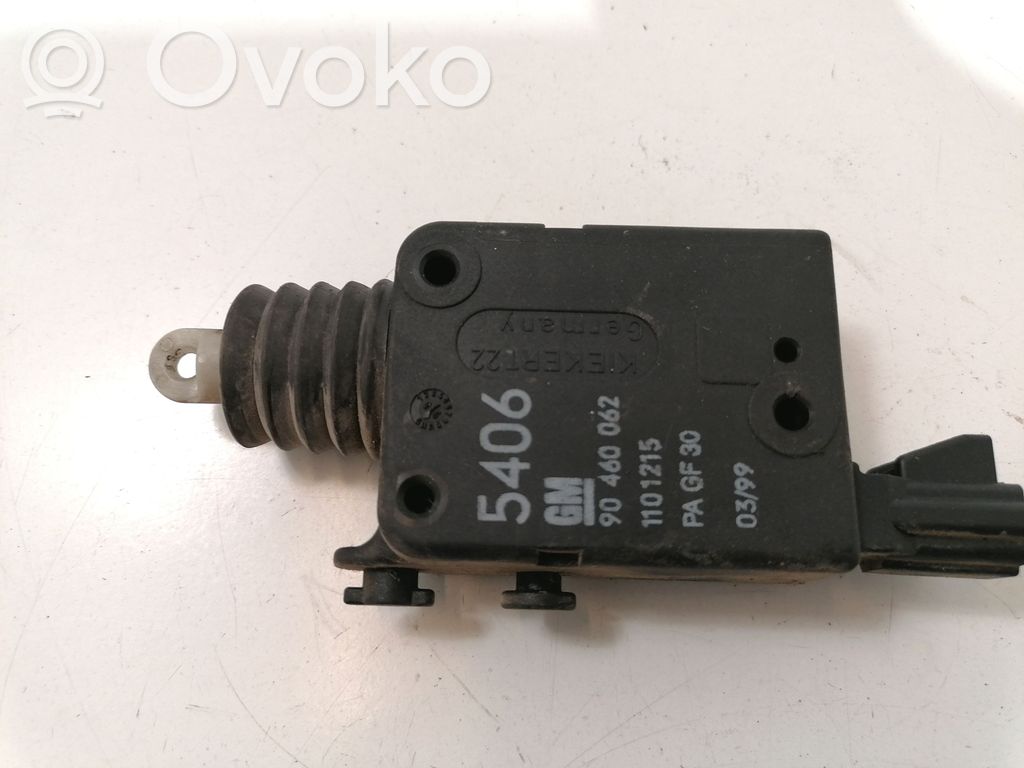 Opel Astra G Tailgate boot lock/latch motor 