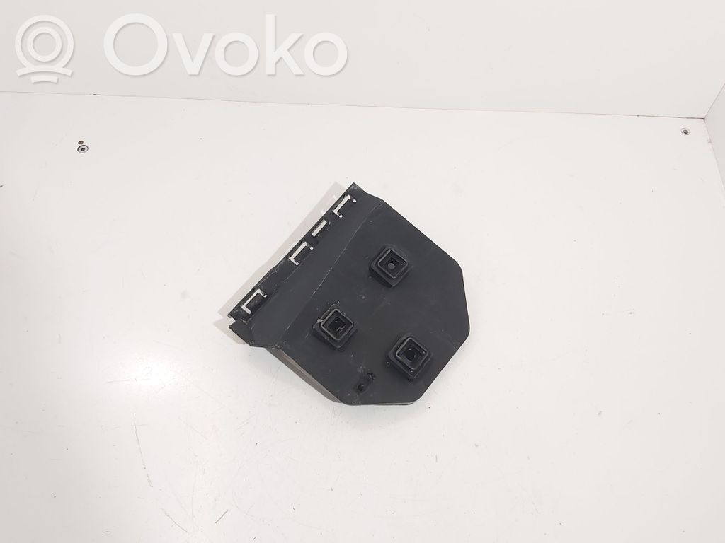Volvo V50 Rear bumper mounting bracket 