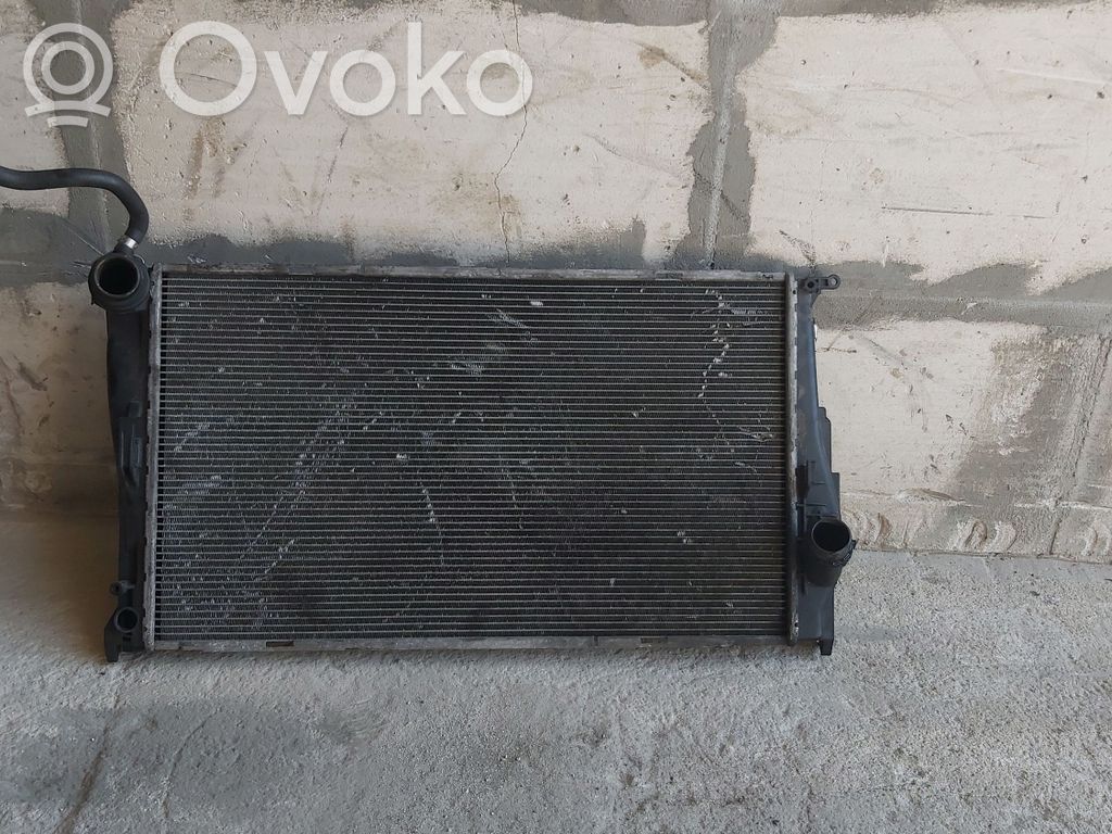 BMW 3 E92 E93 Coolant radiator 