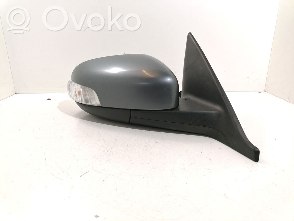 Volvo V50 Front door electric wing mirror 