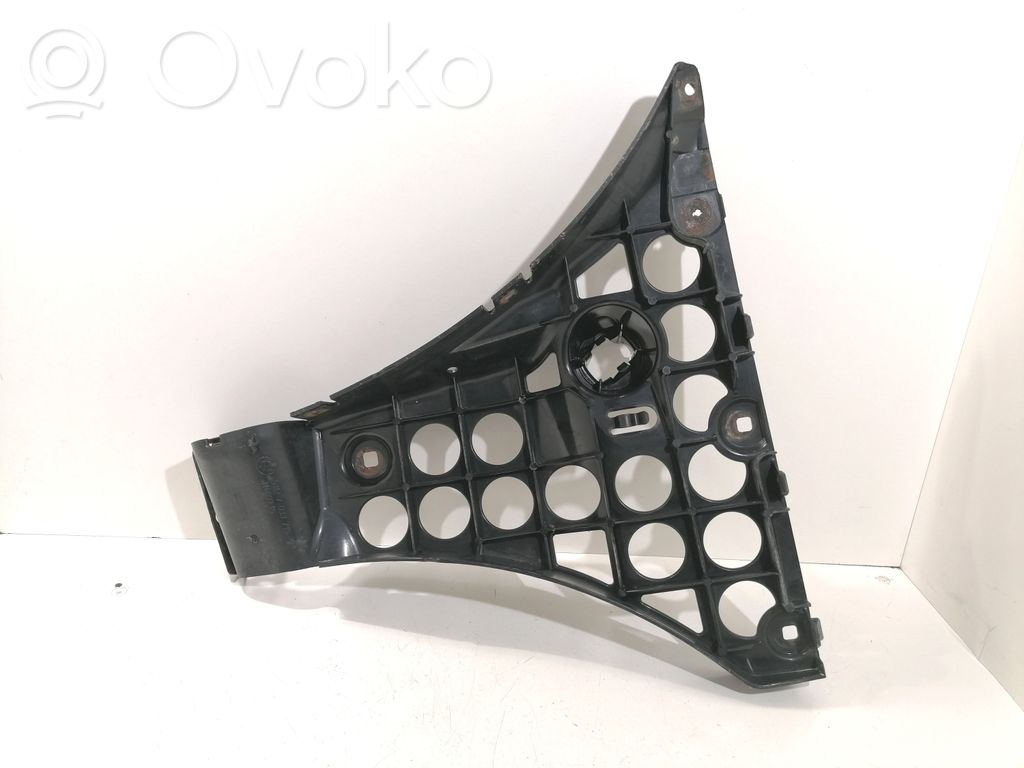 BMW 5 E60 E61 Galinis laikiklis bamperio 