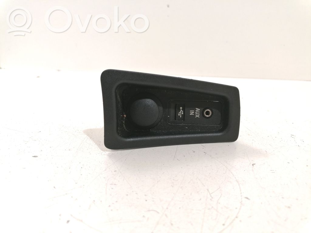 BMW 1 E81 E87 Câble adaptateur AUX 