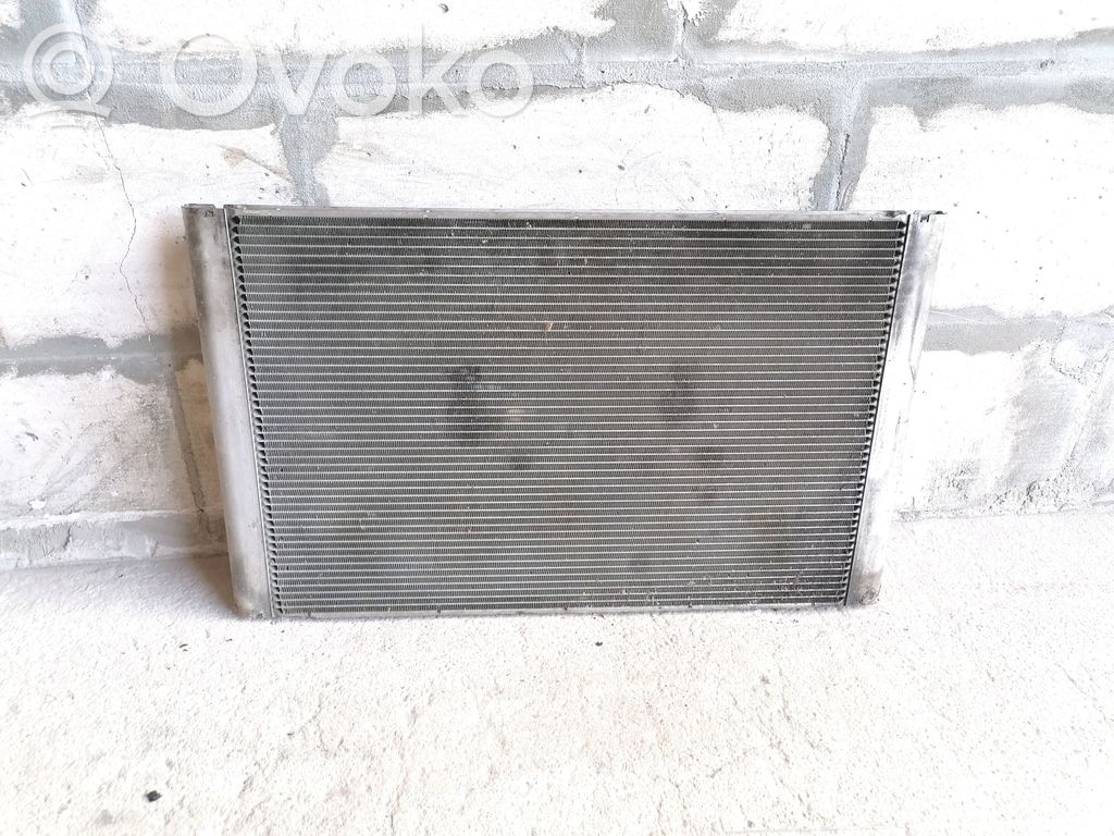 Audi A8 S8 D3 4E Coolant radiator 