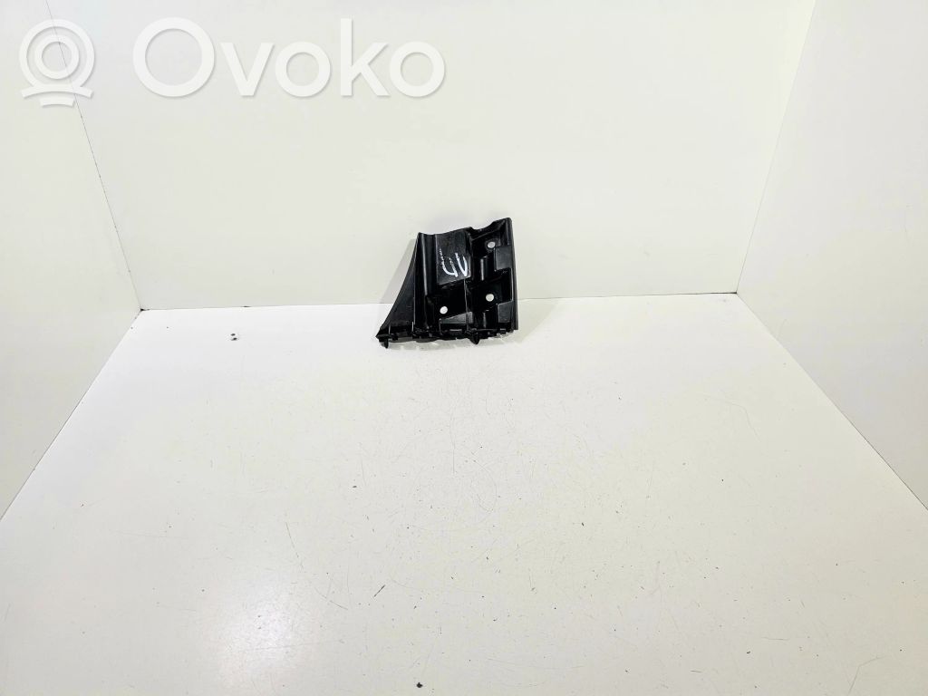 Volvo V40 Front bumper mounting bracket 