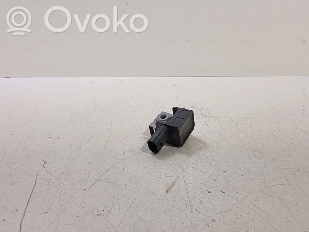 BMW 5 F10 F11 Airbag deployment crash/impact sensor 