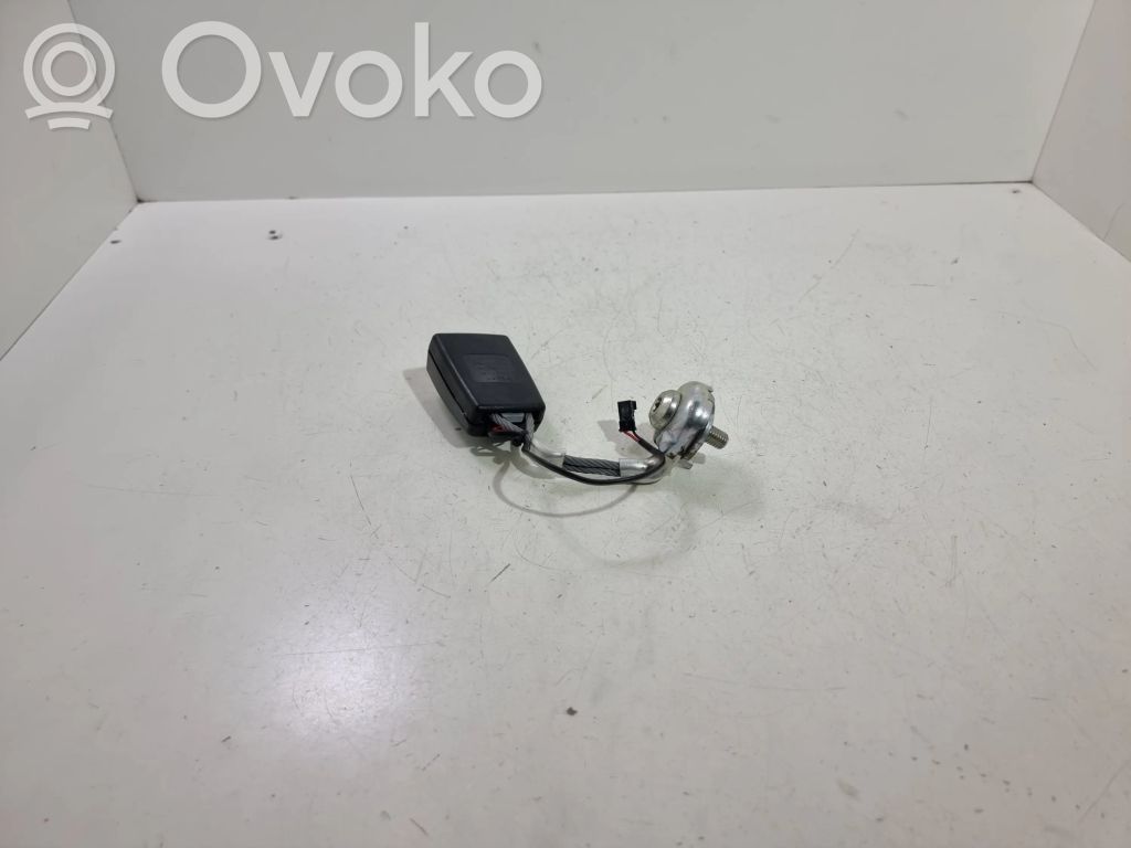 BMW 5 F10 F11 Klamra tylnego pasa bezpieczeństwa 