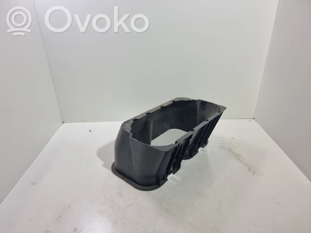BMW 5 F10 F11 Inne części karoserii 