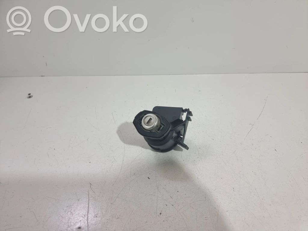 BMW 3 E92 E93 Tailgate exterior lock 