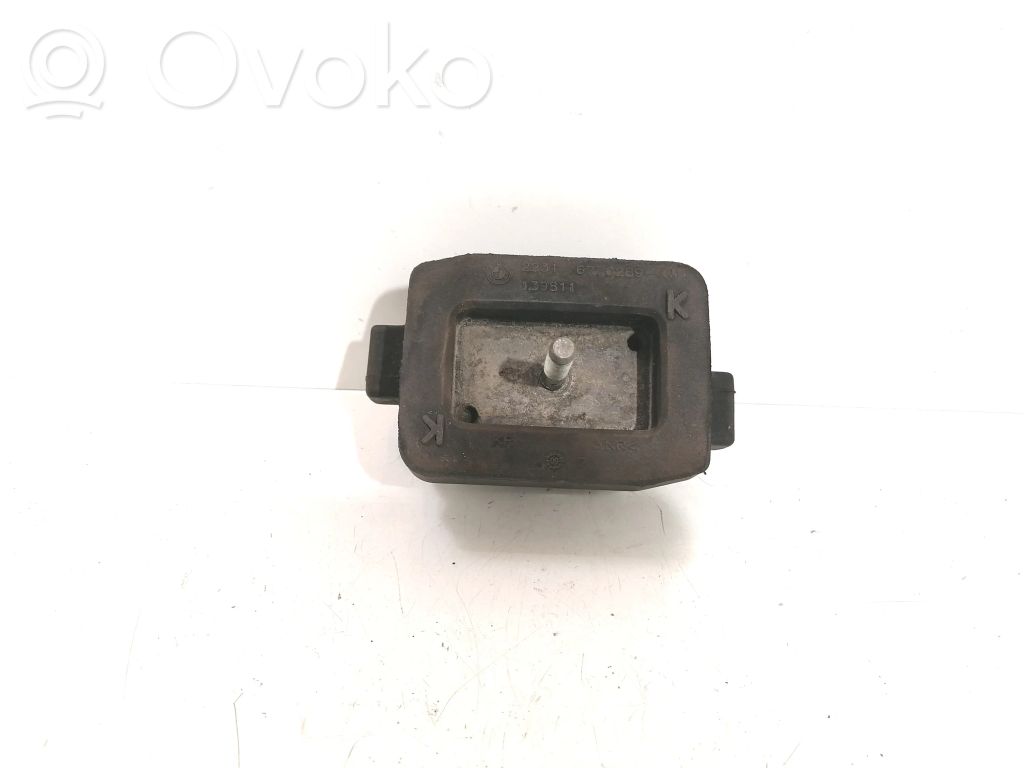 BMW 5 GT F07 Engine mount bracket 