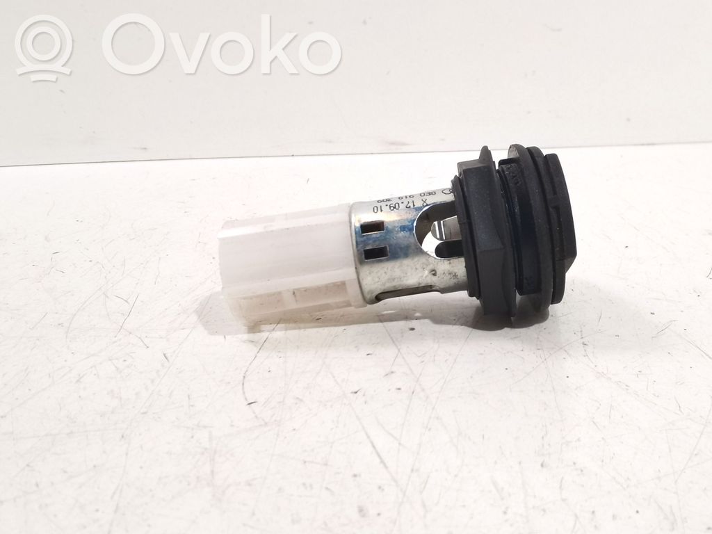 Audi Q7 4L Enchufe de 12V (trasero) 