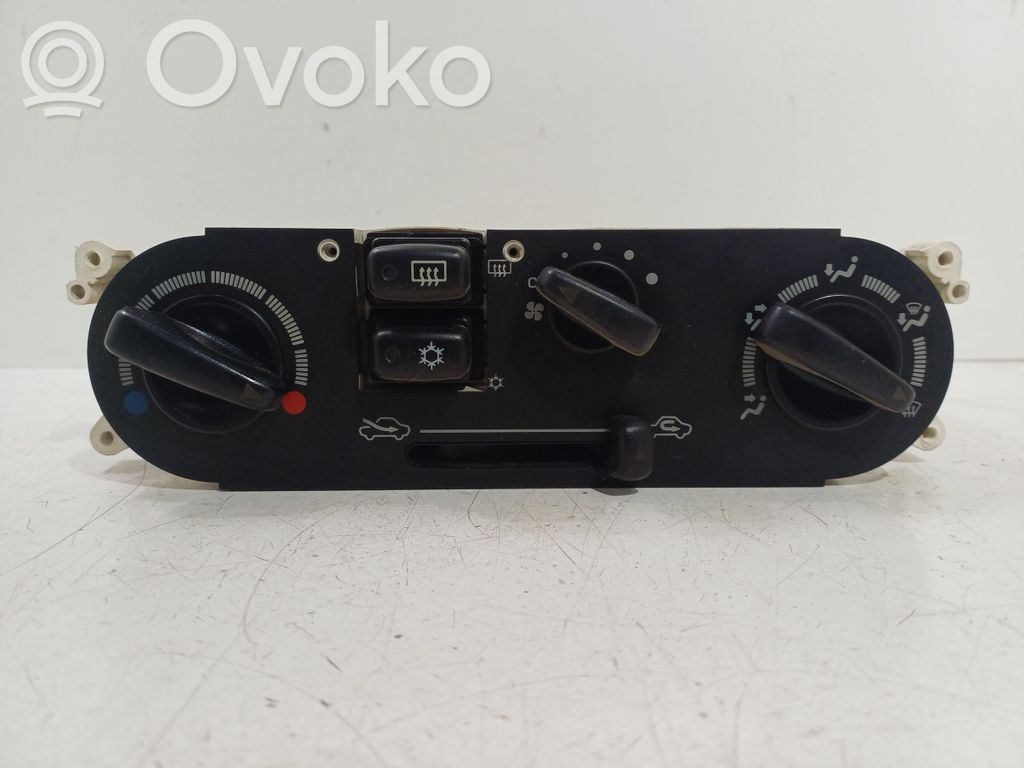 Mitsubishi Colt Climate control unit 