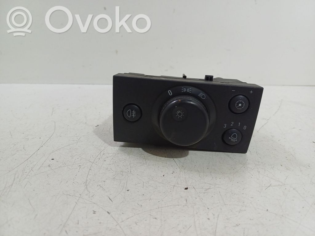 Opel Vectra C Light switch 