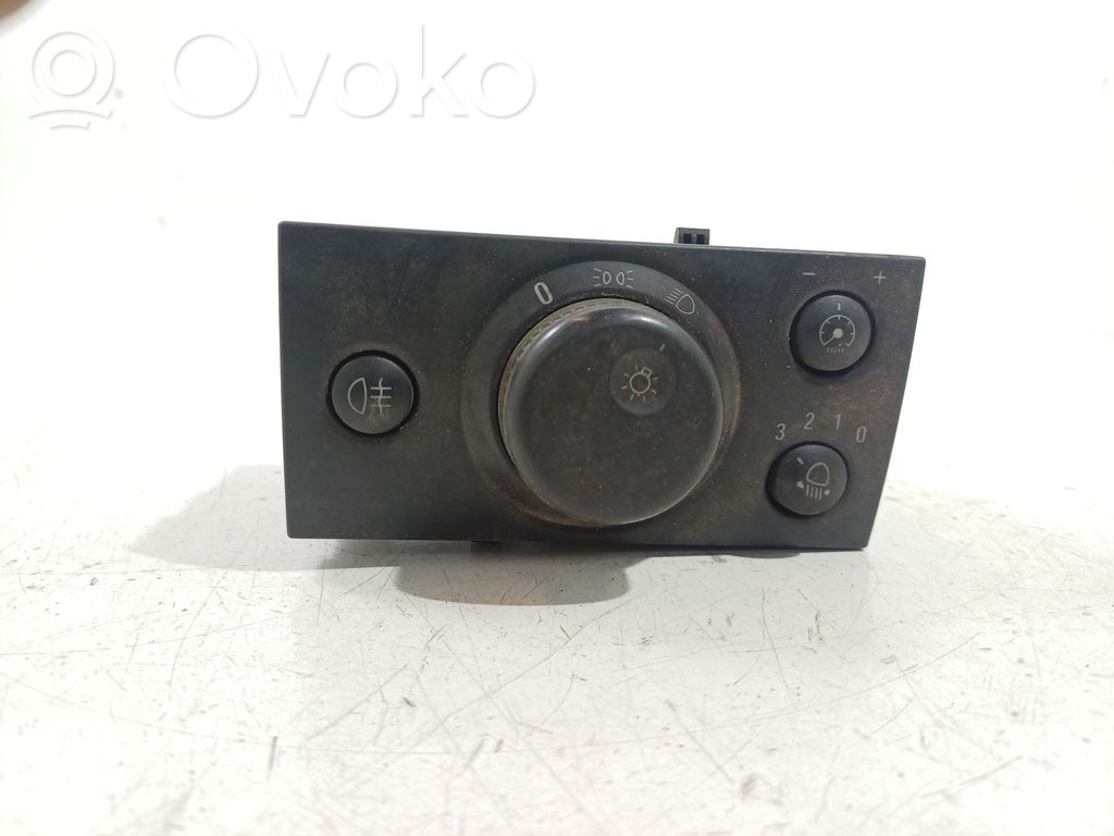 Opel Vectra C Light switch 