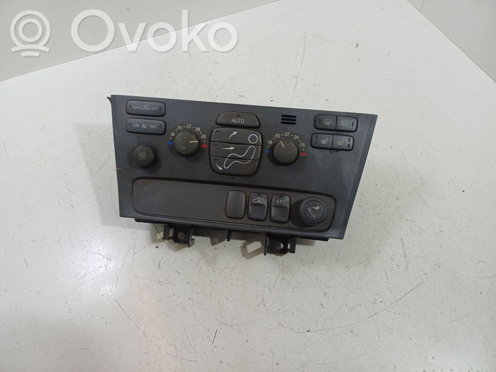 Volvo V70 Climate control unit 