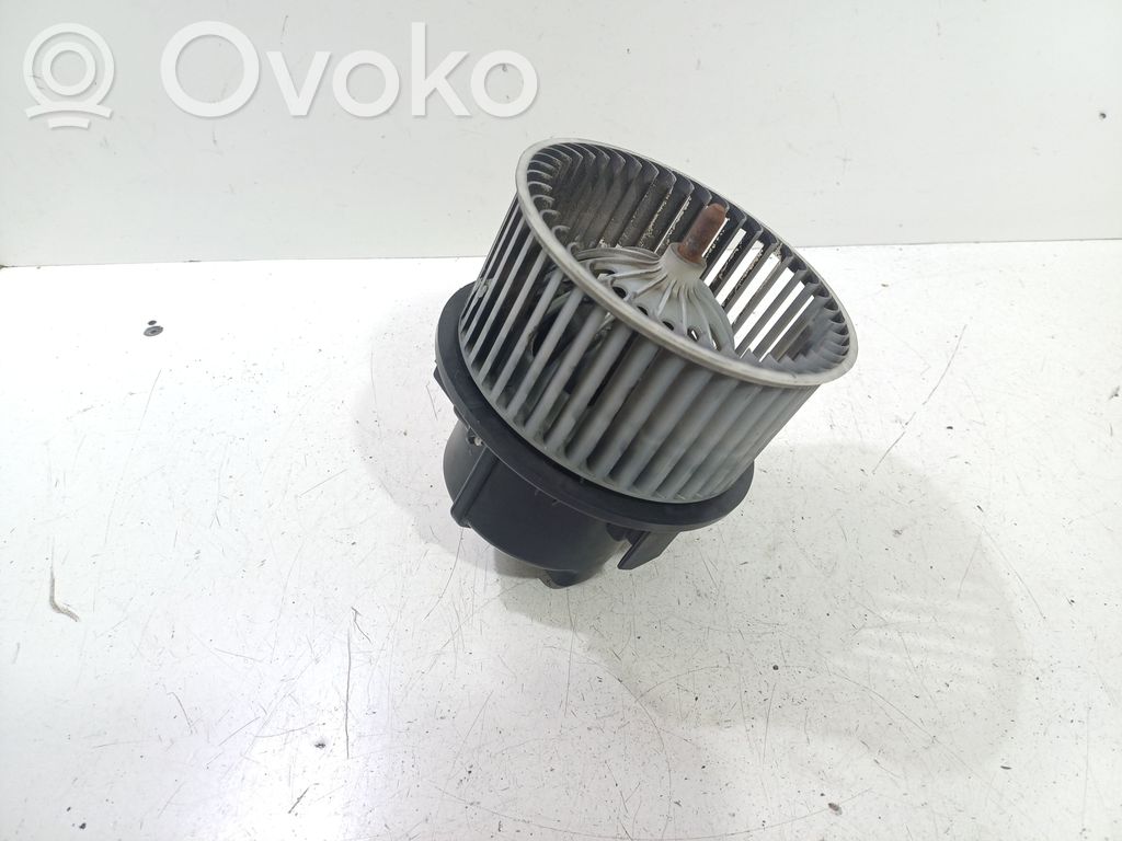 Volvo S60 Вентилятор печки 