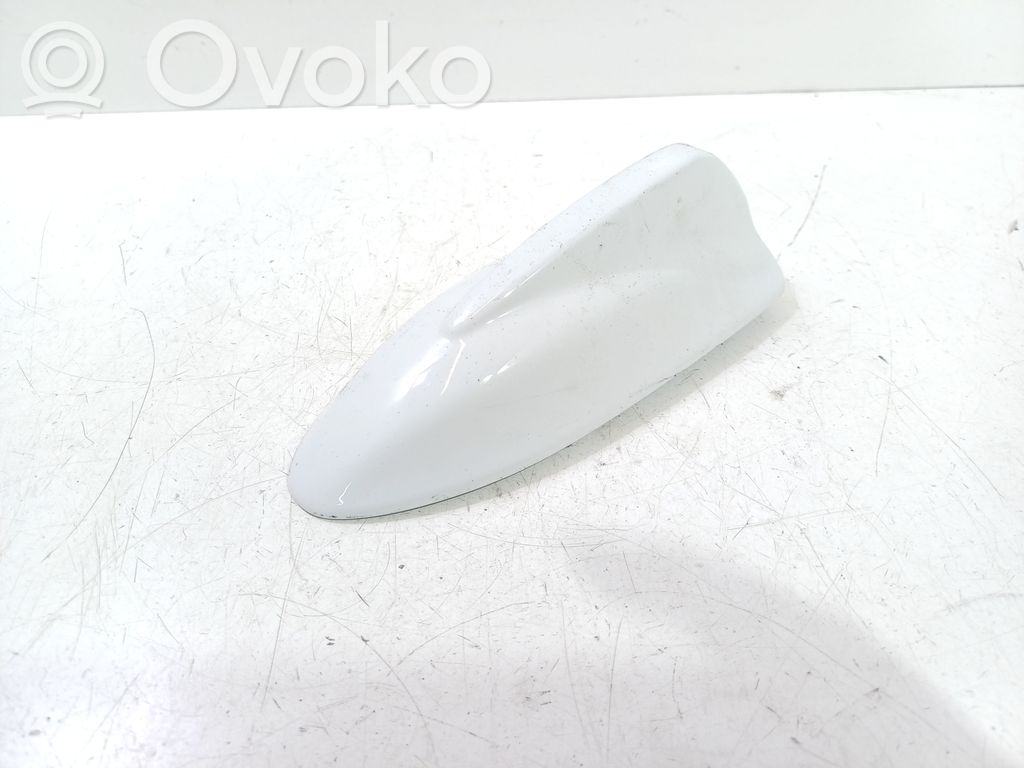 Volvo S60 GPS-pystyantenni 