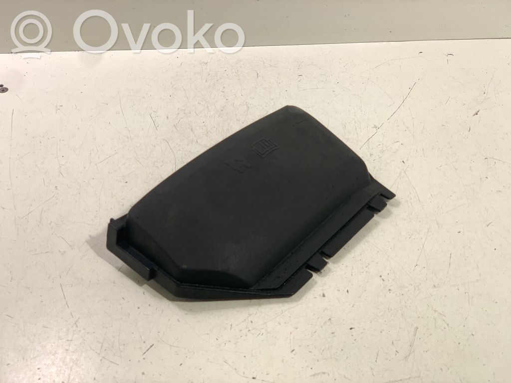 Volvo V70 Tapa de caja de fusibles 