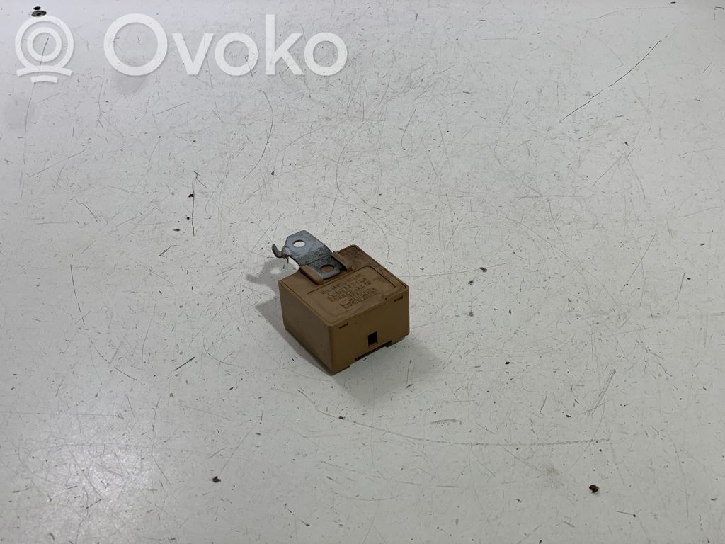 Mitsubishi Space Wagon Muu rele 
