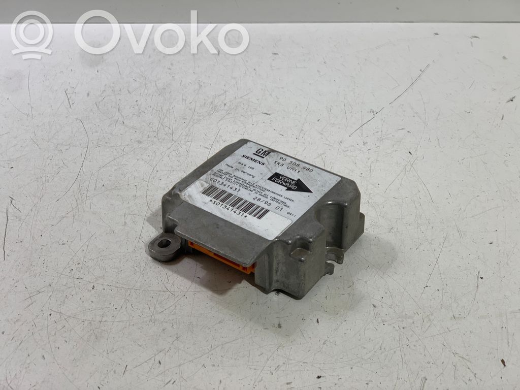 Opel Vectra B Airbag control unit/module 