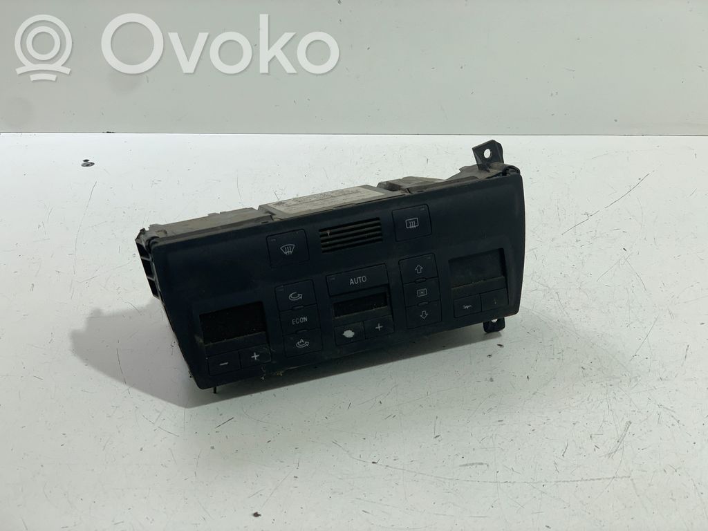 Audi A6 S6 C5 4B Climate control unit 