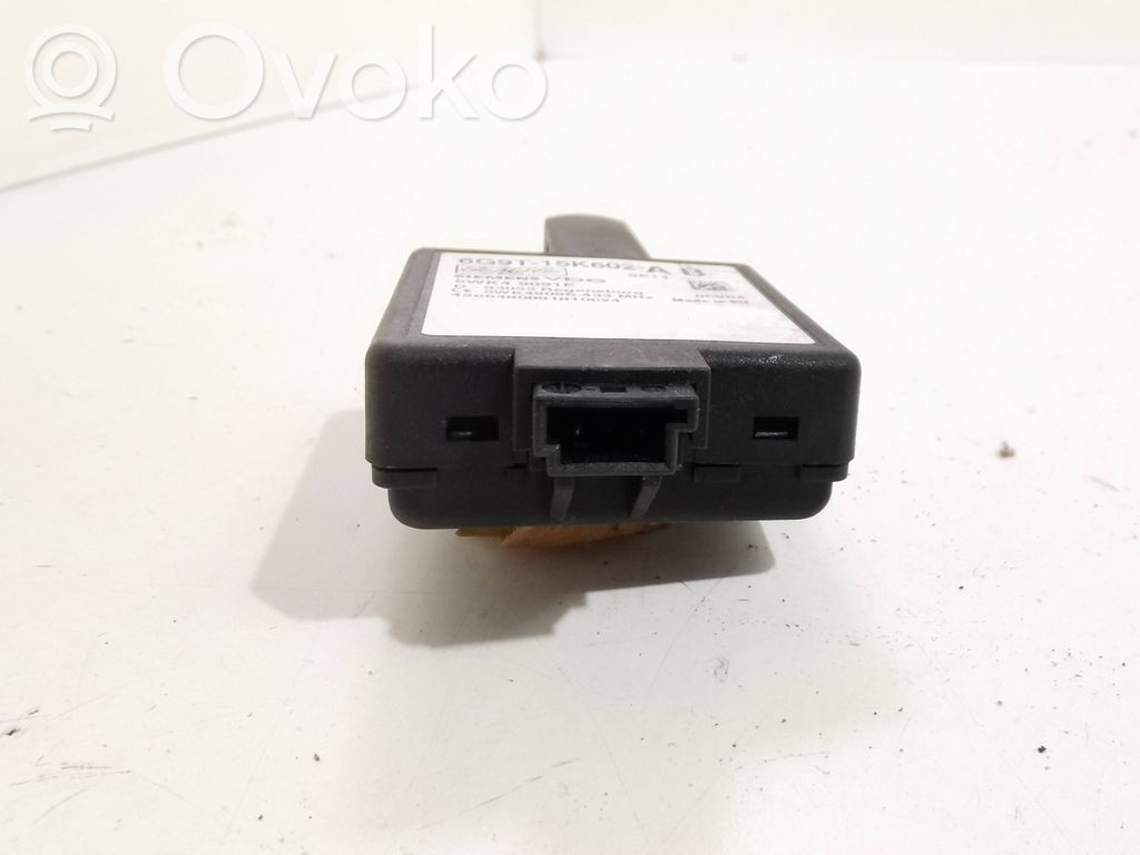 Jaguar XF X250 Aerial antenna amplifier 