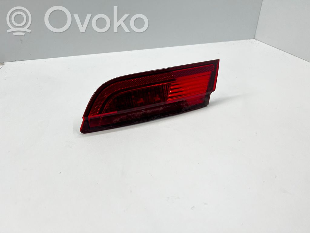 Jaguar XF X250 Lampy tylnej klapy bagażnika 