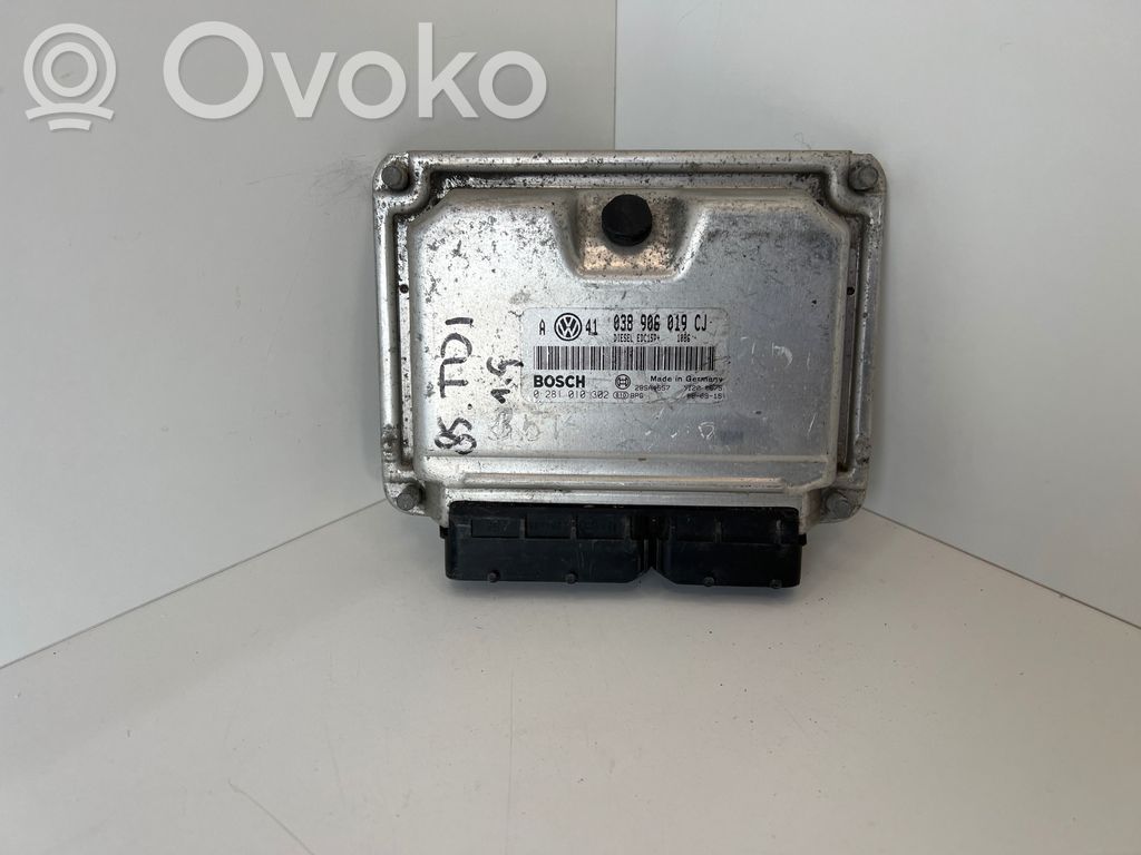 Engine control unit/module   038906019CJ,28SA4557,0281010302