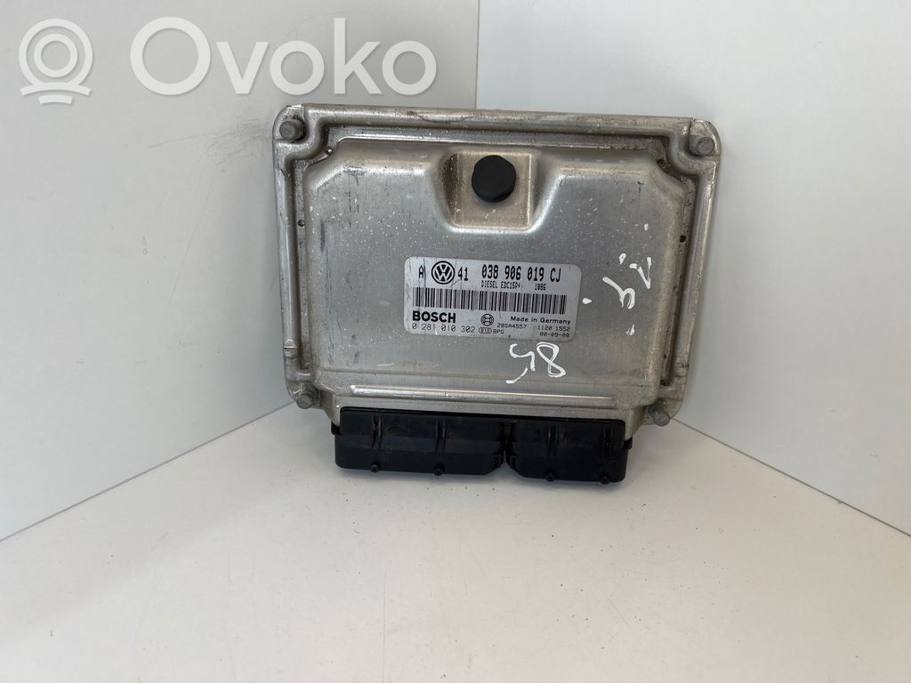 Engine control unit/module   038906019CJ,28SA4557,0281010302