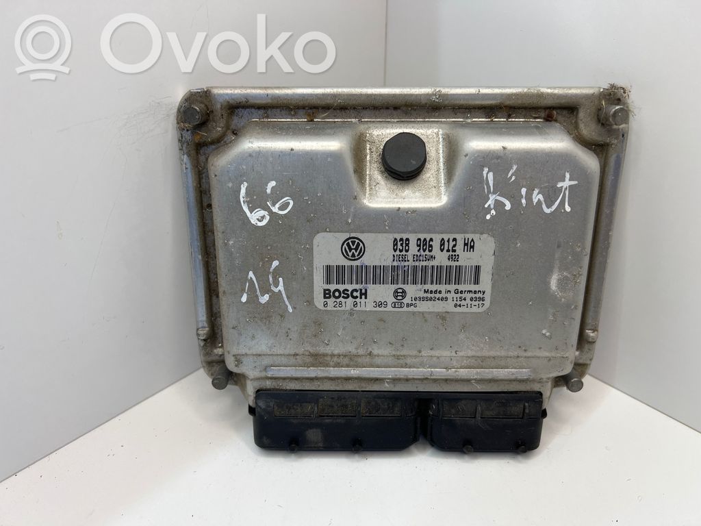 Volkswagen Golf IV Engine control unit/module 