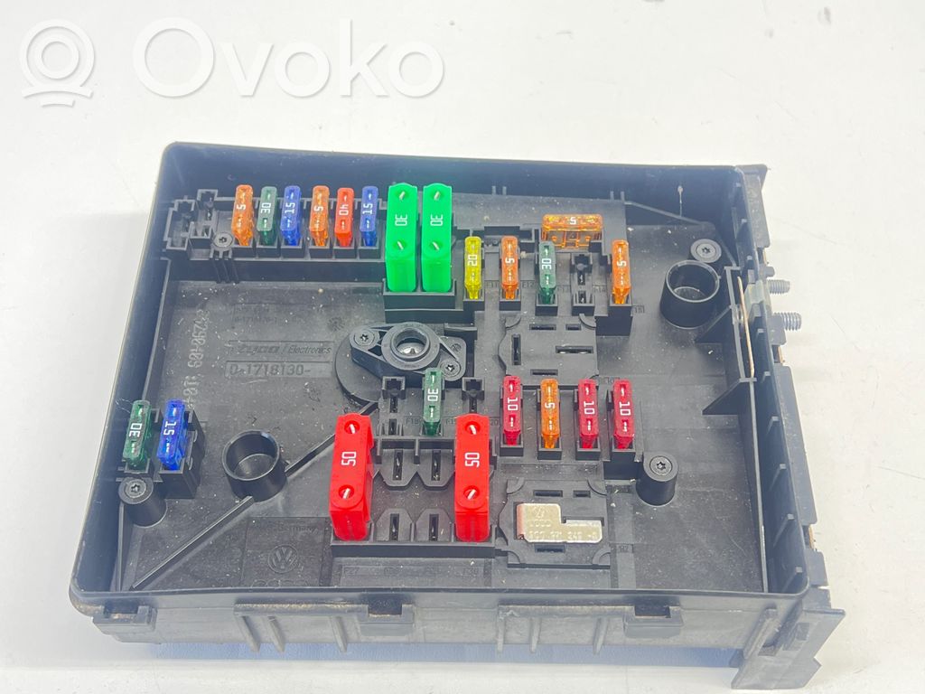 Volkswagen Golf V Modul siguranțe 