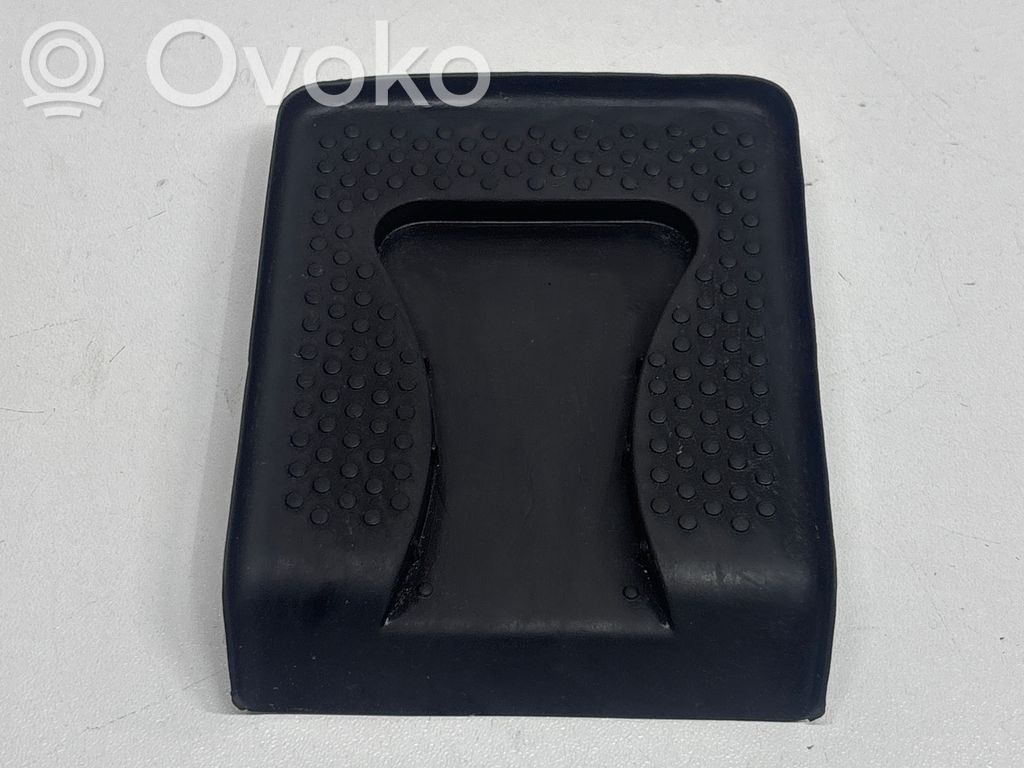 Volkswagen Golf V Kita salono detalė 