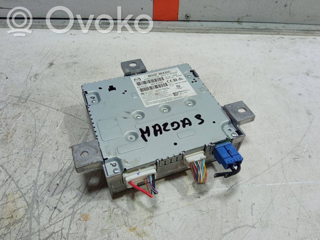 Mazda 3 Radio/CD/DVD/GPS head unit 