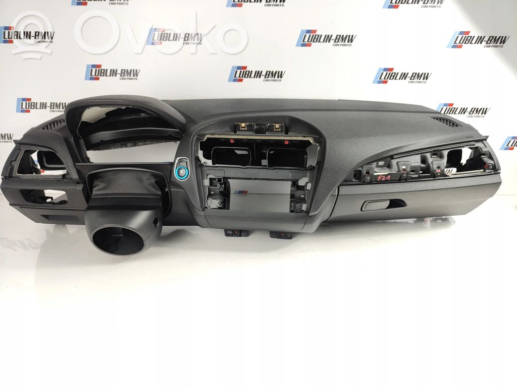 BMW 1 F20 F21 Deska rozdzielcza 