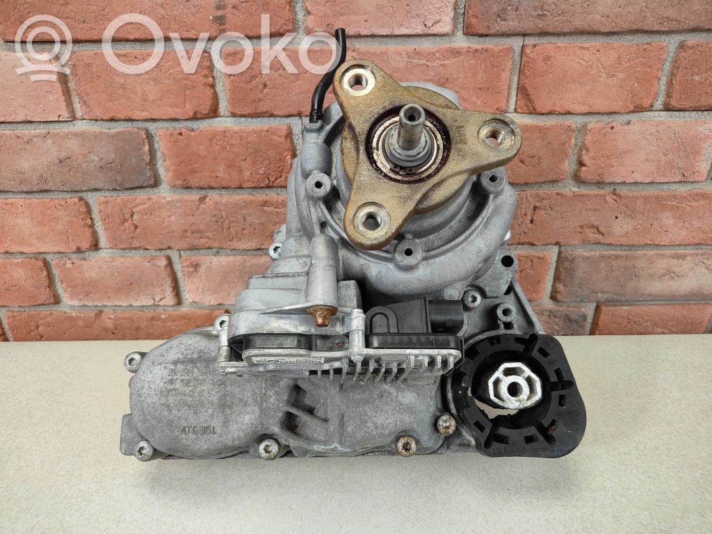 BMW 1 F20 F21 Skrzynia rozdzielcza / Reduktor 